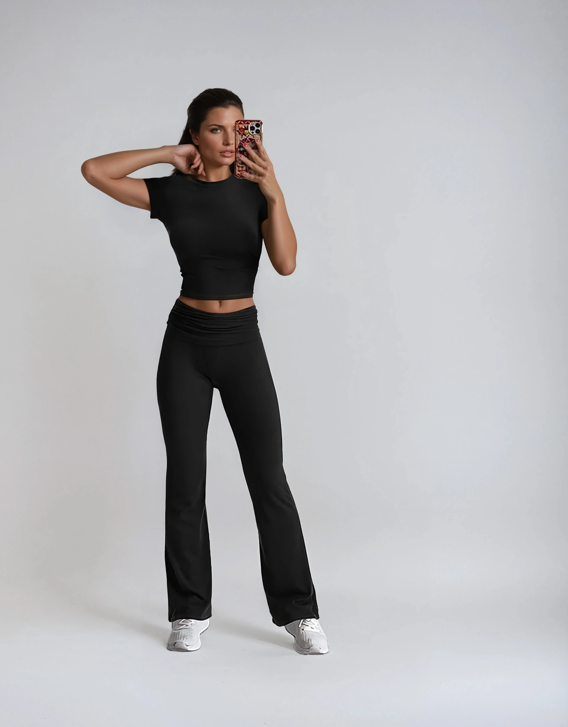 Missklara Lounge Set mit ausgestellter Hose