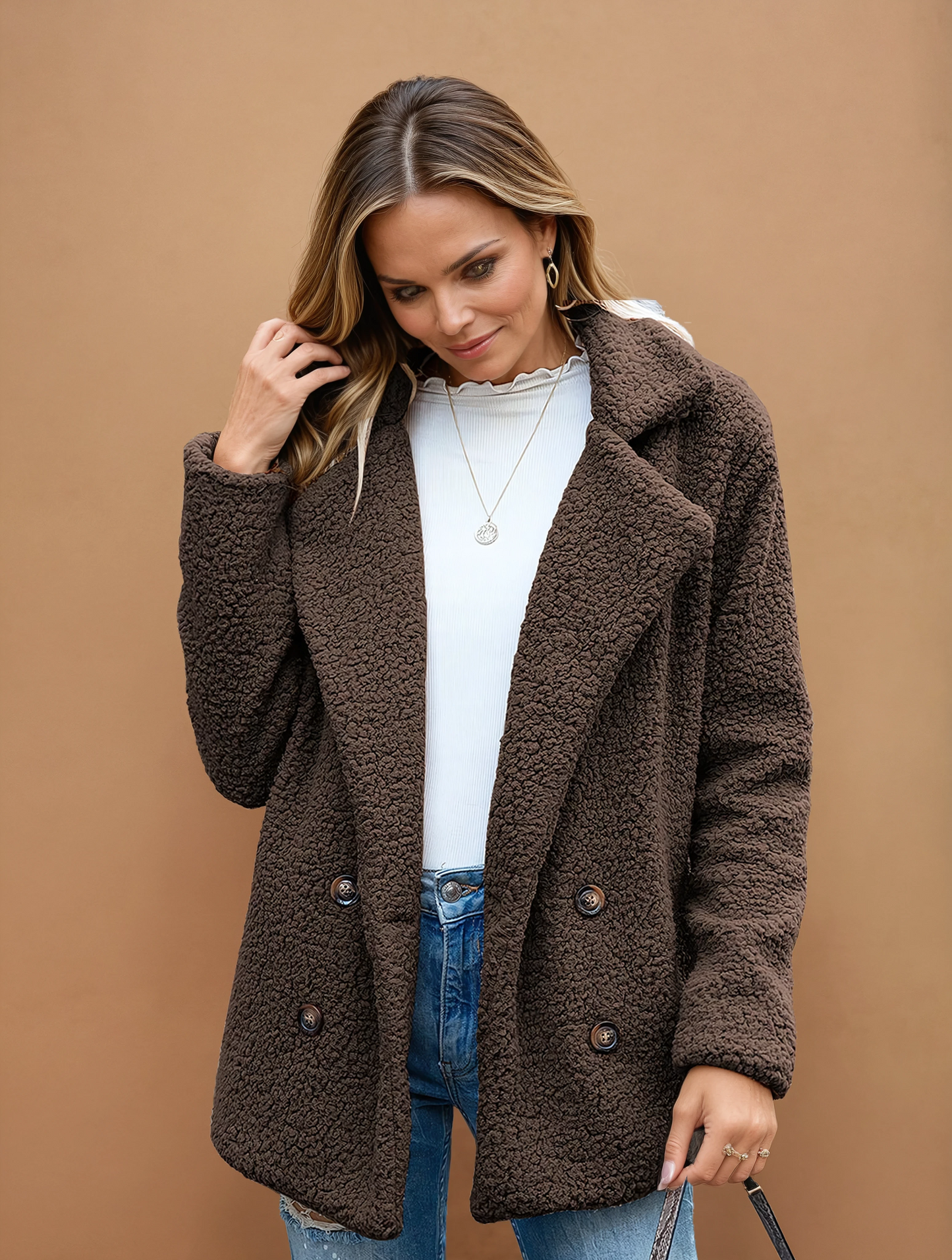 Missklara Flauschige Oversize-Capejacke