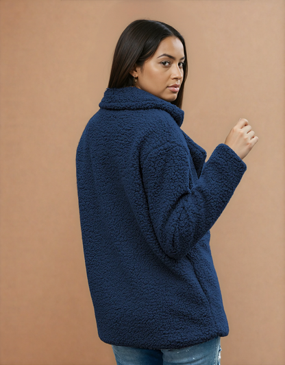 Missklara Flauschige Oversize-Capejacke