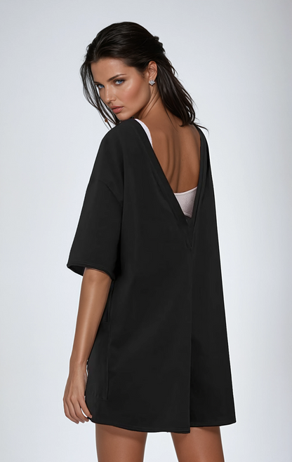 Lässiger Einteiler mit V-Ausschnitt am Rücken und Taschen