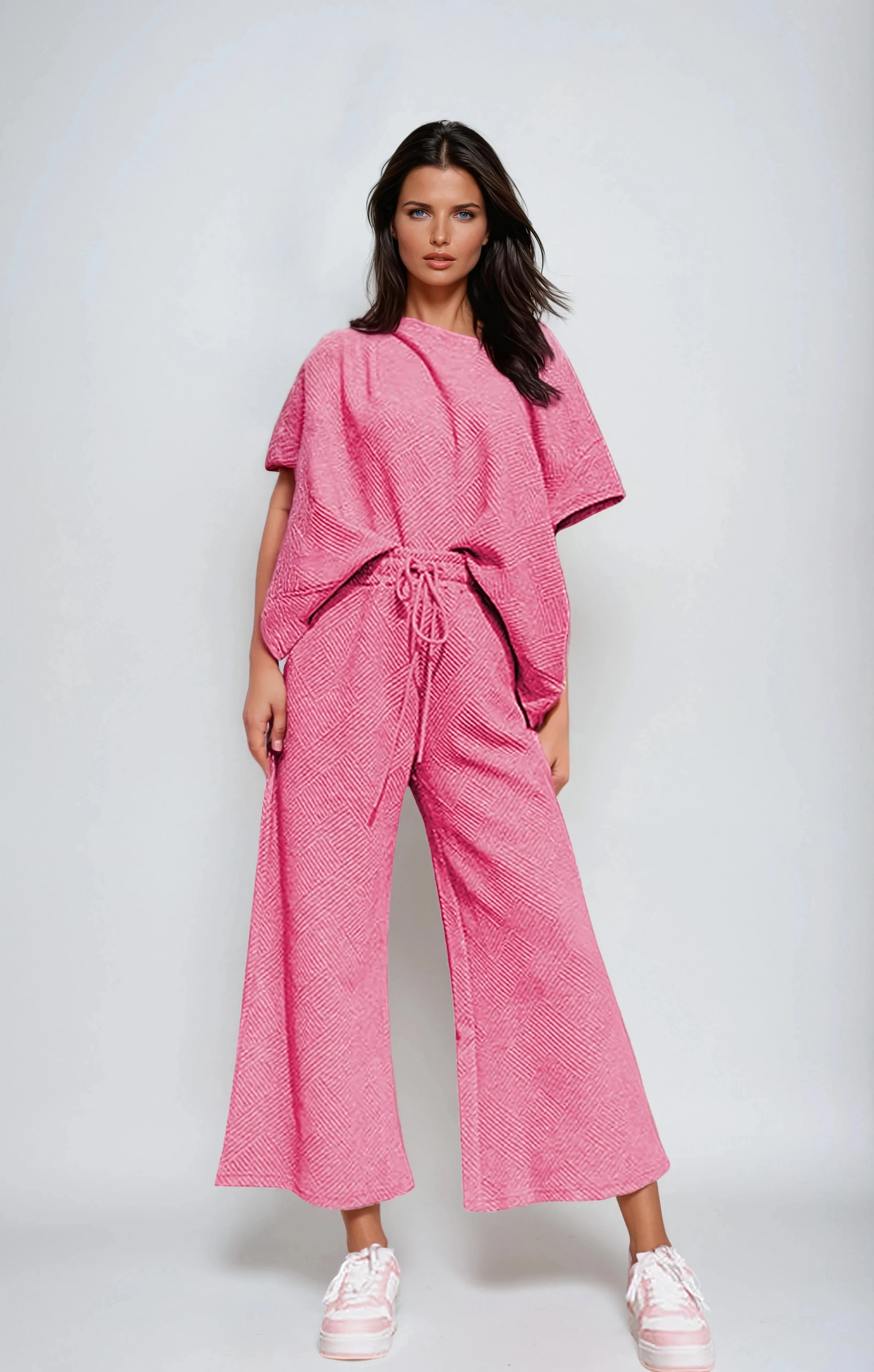 Zweiteiliges Lounge-Set aus strukturiertem Strick mit Kordelzug in der Taille